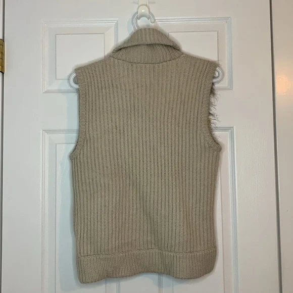 Ann Taylor Faux Fur Sweater Vest Merino Wool Modal Cashmere Beige Size Small - Picture 5 of 7
